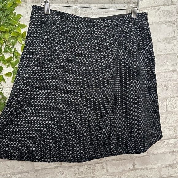 NWT LOFT Black &‎ White Geometric Fun Print Pattern Lined Skirt - Picture 6 of 7